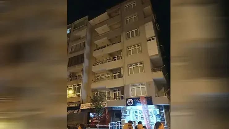 Kocaeli'de kolon ve kirişlerinden ses gelen bina tedbiren boşaltıldı