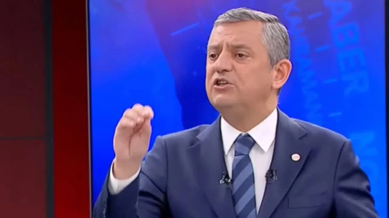 Özgür Özel canlı yayında meydan okudu: "Ben savaştayım, ölümü de hapsi de göze almışız!"