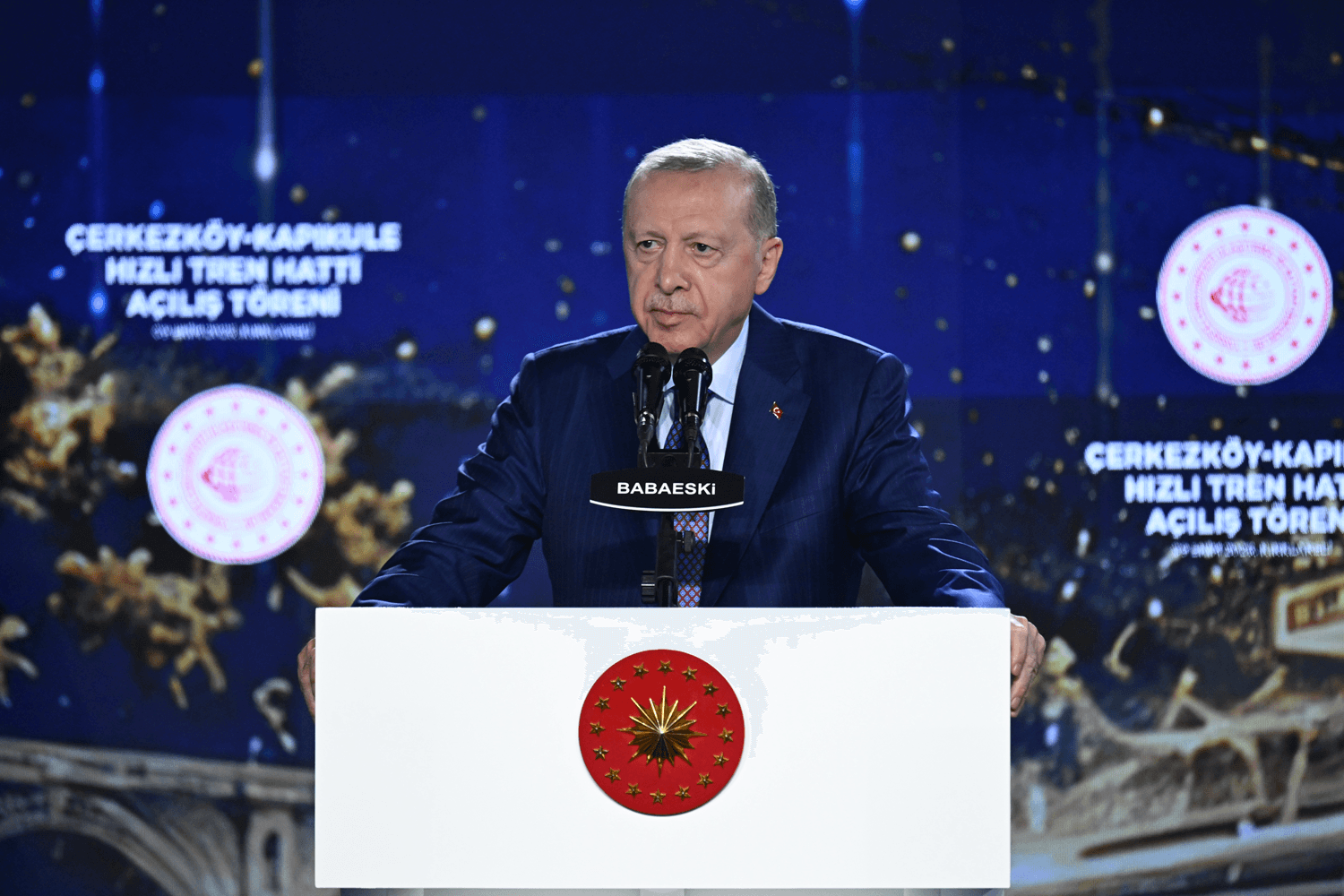 Muhalefetin fon iftiralarına sert tepki! Cumhurbaşkanı Erdoğan: Rezil siyasete prim vermeyiz