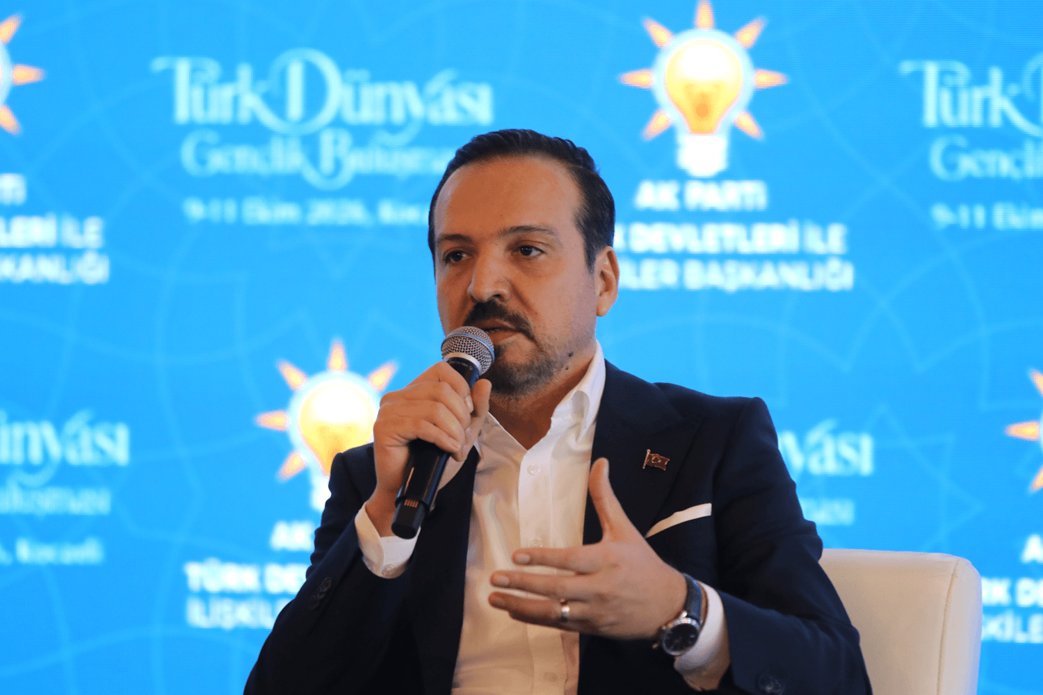 AK Partili Zorlu: Kırım'daki fiili durumu işgal olarak görüyoruz