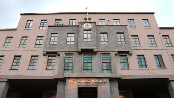 MSB'den Yunanistan-GKRY elektrik kablosu açıklaması: 'İzinsiz hiçbir faaliyete izin vermeyeceğiz'