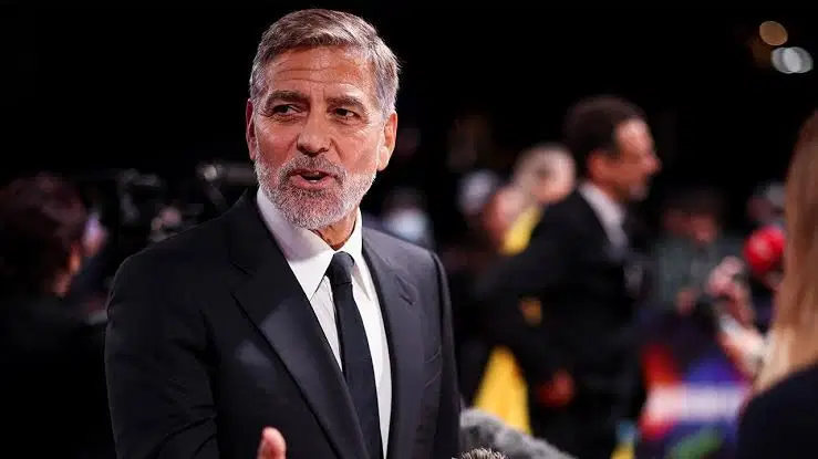 Ünlü oyuncu George Clooney Fransa'da yeni bir kariyer adımına hazırlanıyor