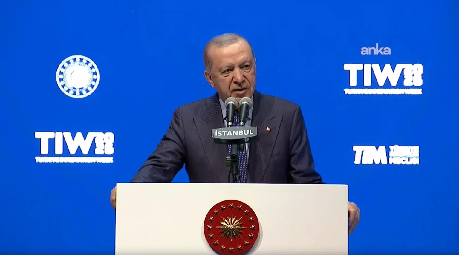 Erdoğan’dan fon krizi açıklaması: “Fon krizi sorununu kontrol altına aldık”