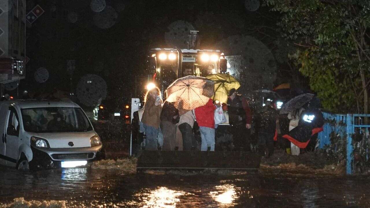 Üç kişinin hayatını kaybettiği afette CHP'li meclis üyesinin açıklamaları pes dedirtti: "Su baskını yok"