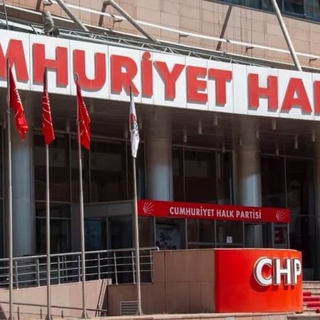 CHP, İstanbul il başkanlığına Mehmet Ali Yüksel'i atadı