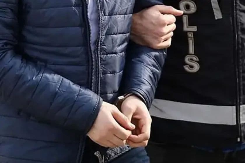 Kalacak yeri olmadığı için cezaevine girmek istedi: "Cumhurbaşkanına hakaret" suçlamasından tutuklandı