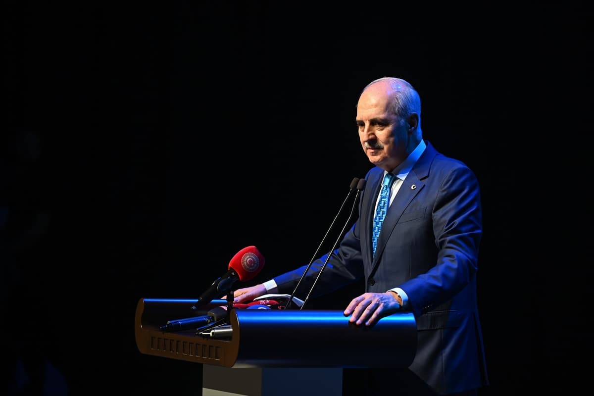Numan Kurtulmuş: Önümüzde barış ve kardeşlik için yeni bir kapı açıldı