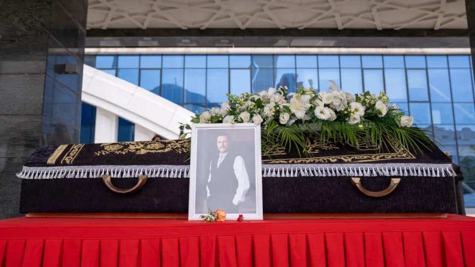 Alpay son yolculuğuna uğurlandı