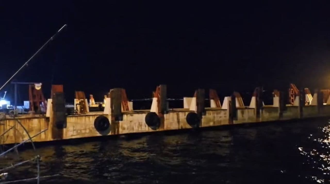 Mudanya iskelesine çarpan İDO deniz otobüsünde hasar ve panik