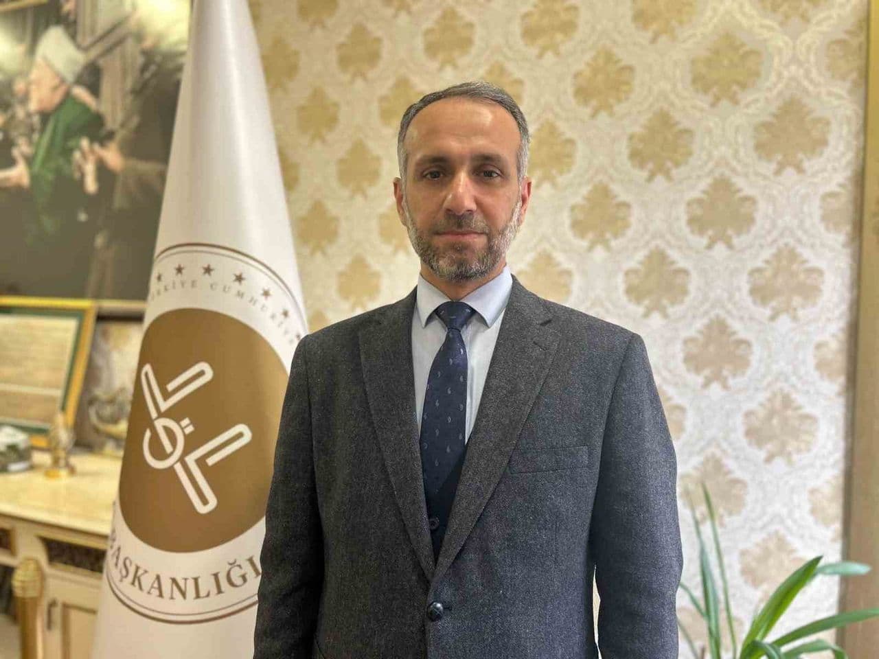 Van'dan Şanlıurfa'ya atama: Mehmet Sırrı Şık yeni il müftüsü