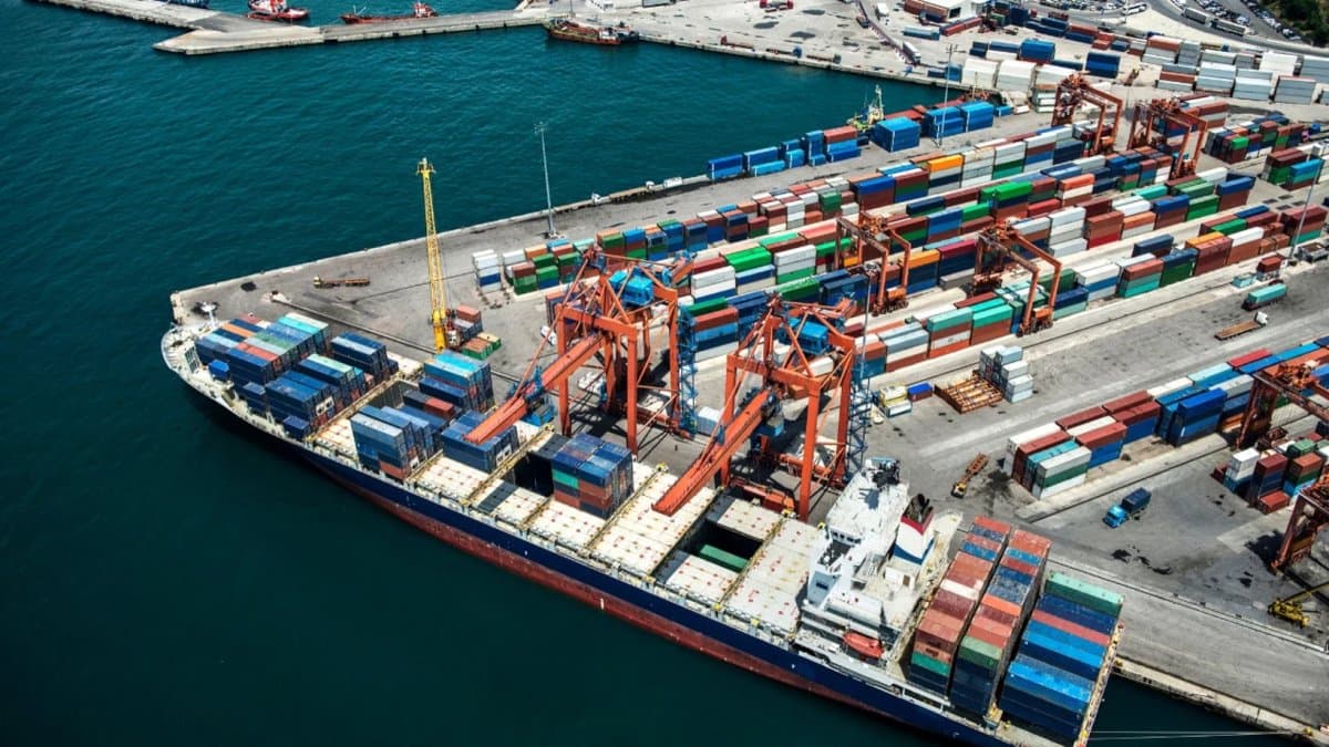 Türkiye-Ukrayna serbest ticaret anlaşması yürürlüğe girdi
