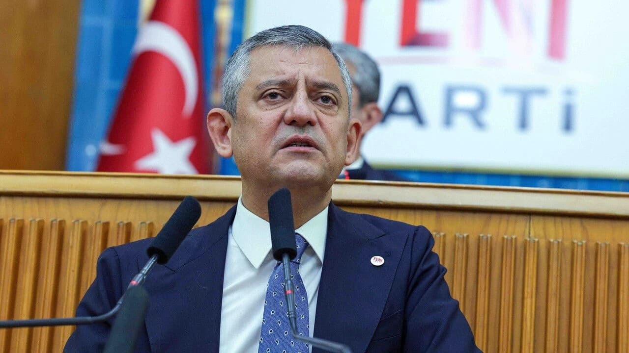 Özel’den otoyol tepkisi: “Geleceğiz, bütün otoyolları devletleştireceğiz”