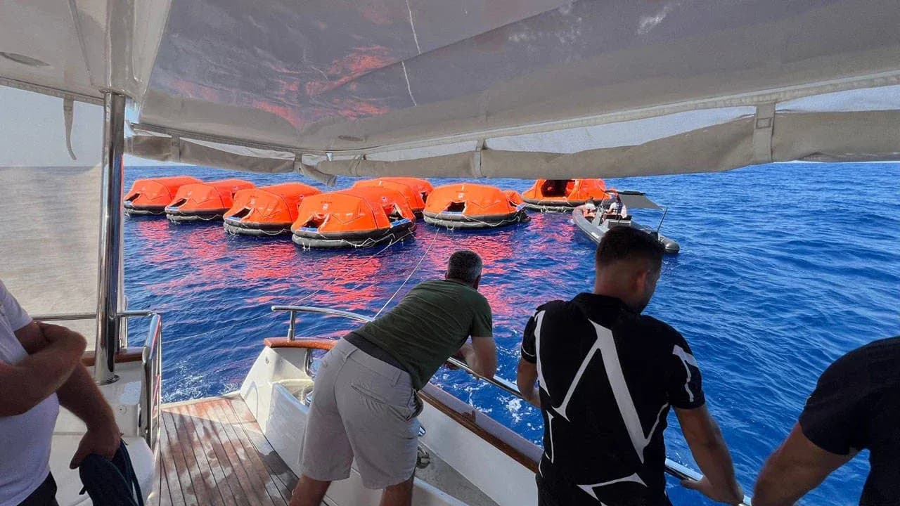 Girne'de batan gemiye ulaşıldı!