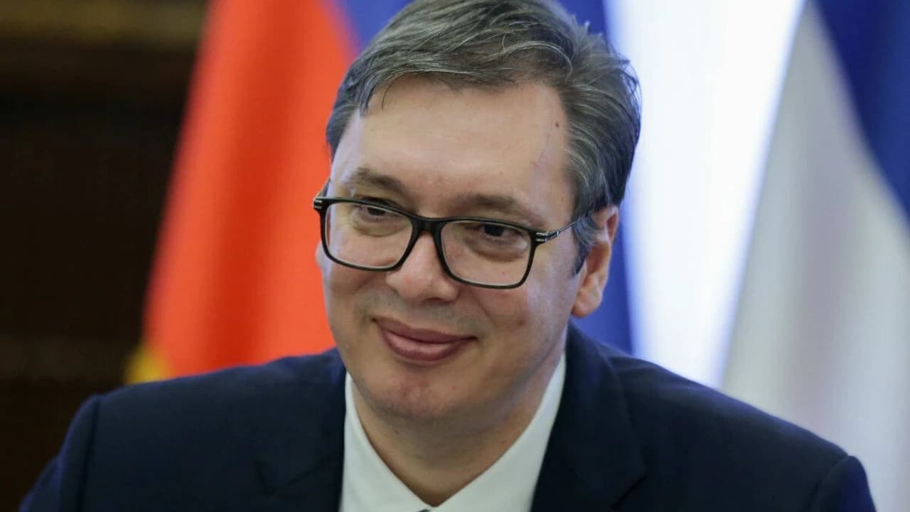 Sırbistan’da Cumhurbaşkanı Vucic, Meclis’i feshetti