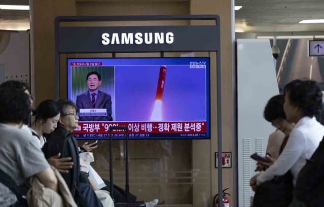 Kuzey Kore'den Japon Denizi'ne balistik füze fırlatma