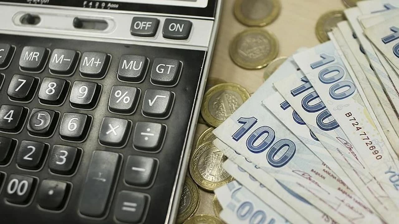 OVP'ye göre meslek meslek zamlı memur maaşları: Polis, öğretmen, doktor...