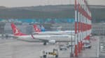 İstanbul'da olumsuz hava ulaşımı vurdu: 43 uçak başka havalimanlarına yönlendirildi