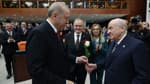 Meclis açılışında Bahçeli'den Cumhurbaşkanı Erdoğan'a kırmızı-beyaz gül