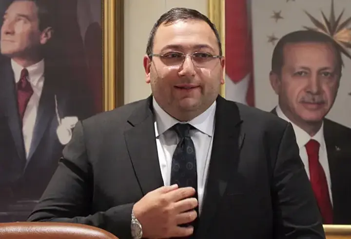 Üsküdar Belediye Başkan Vekili Dündar Ziya Gültekin görevine başladı