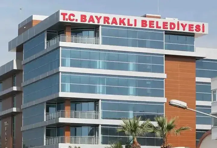 İzmir Bayraklı Belediyesi'ne operasyon: Eski başkan dahil çok sayıda gözaltı kararı