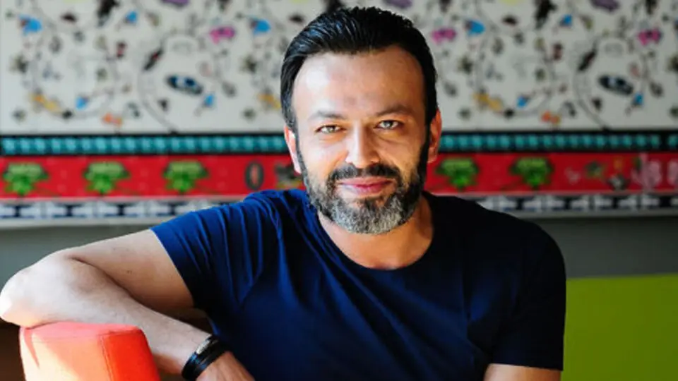 Serhat Kılıç İçin Muhsin Ertuğrul Sahnesi'nde Veda Töreni