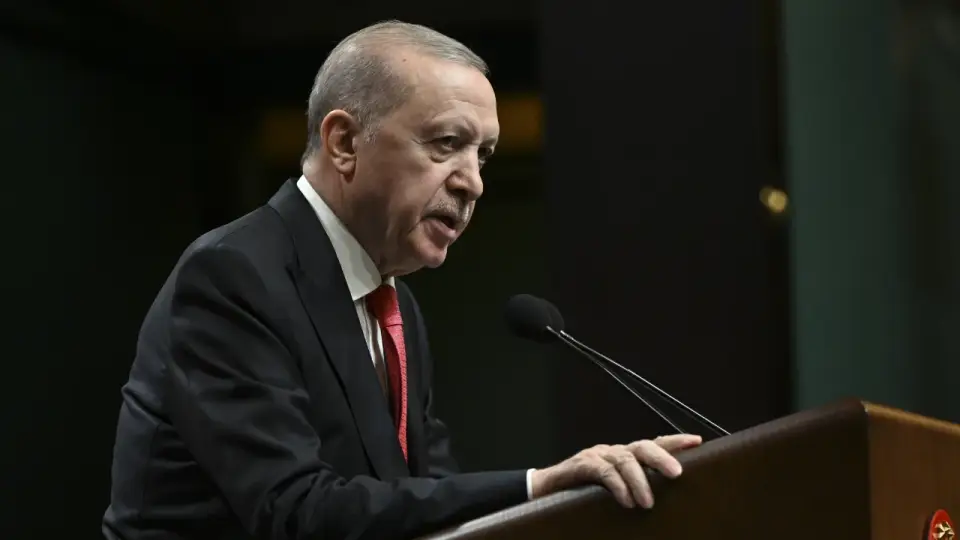 Cumhurbaşkanı Erdoğan, Aliya İzzetbegoviç’i Andı