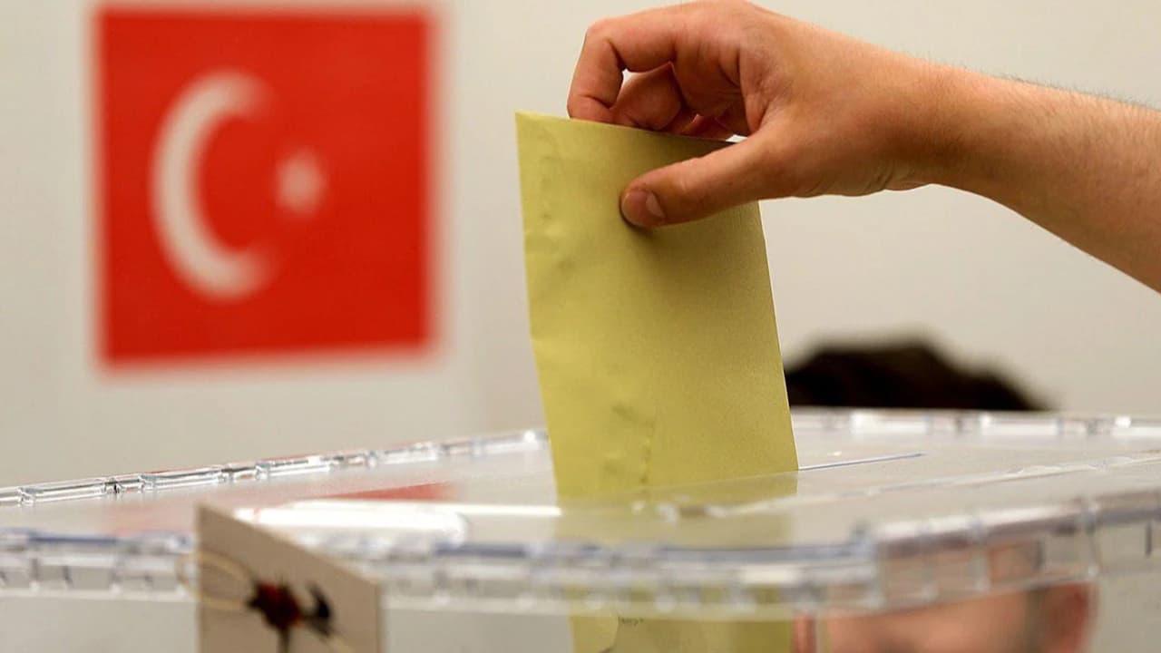 Cumhhurbaşkanlığı'ndan erken seçim açıklaması: ''OVP'yi 2028'e göre hazırladık, karar Meclis'in!''