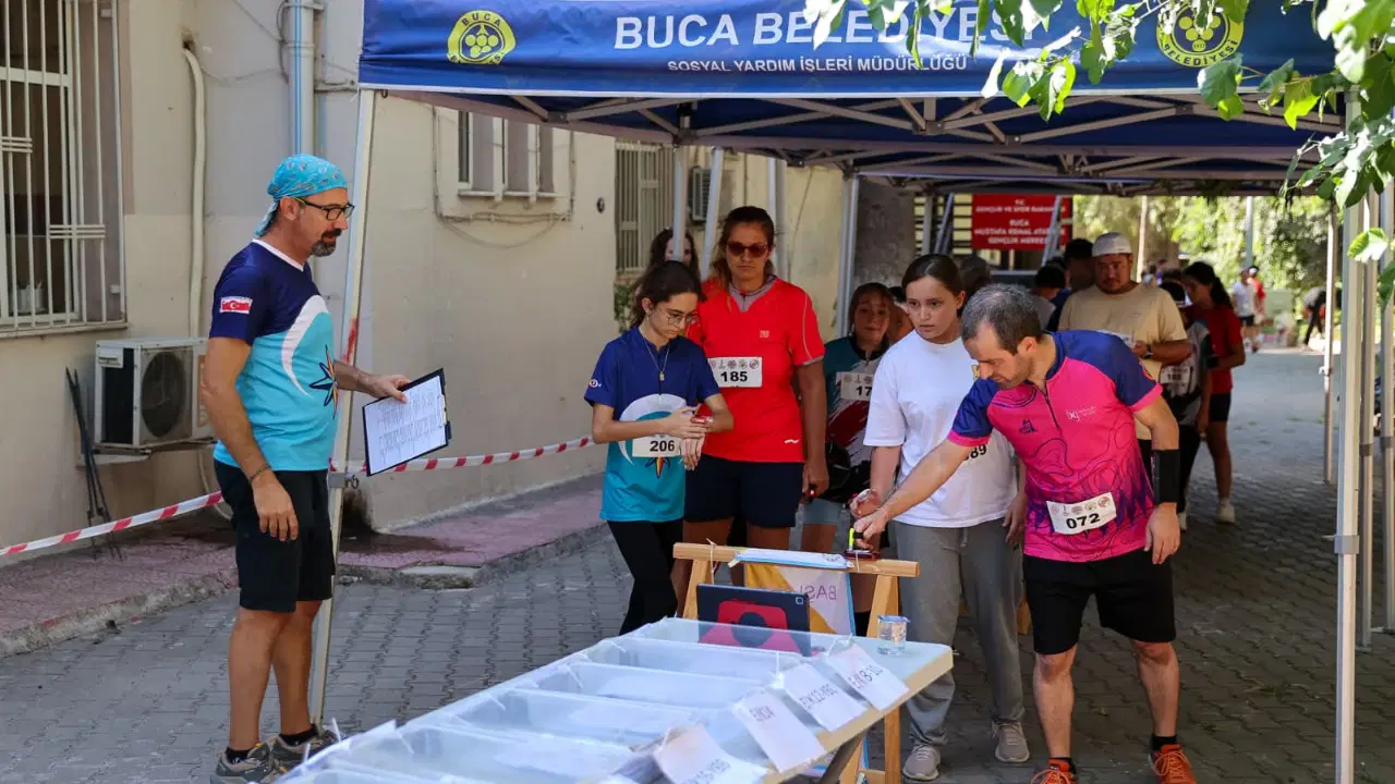 Buca "İzmir’in kurtuluşunu" sporla taçlandırdı