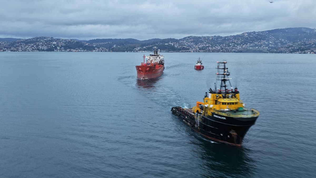 Son dakika...İstanbul Boğazı’nda gemi trafiği çift yönlü kapatıldı