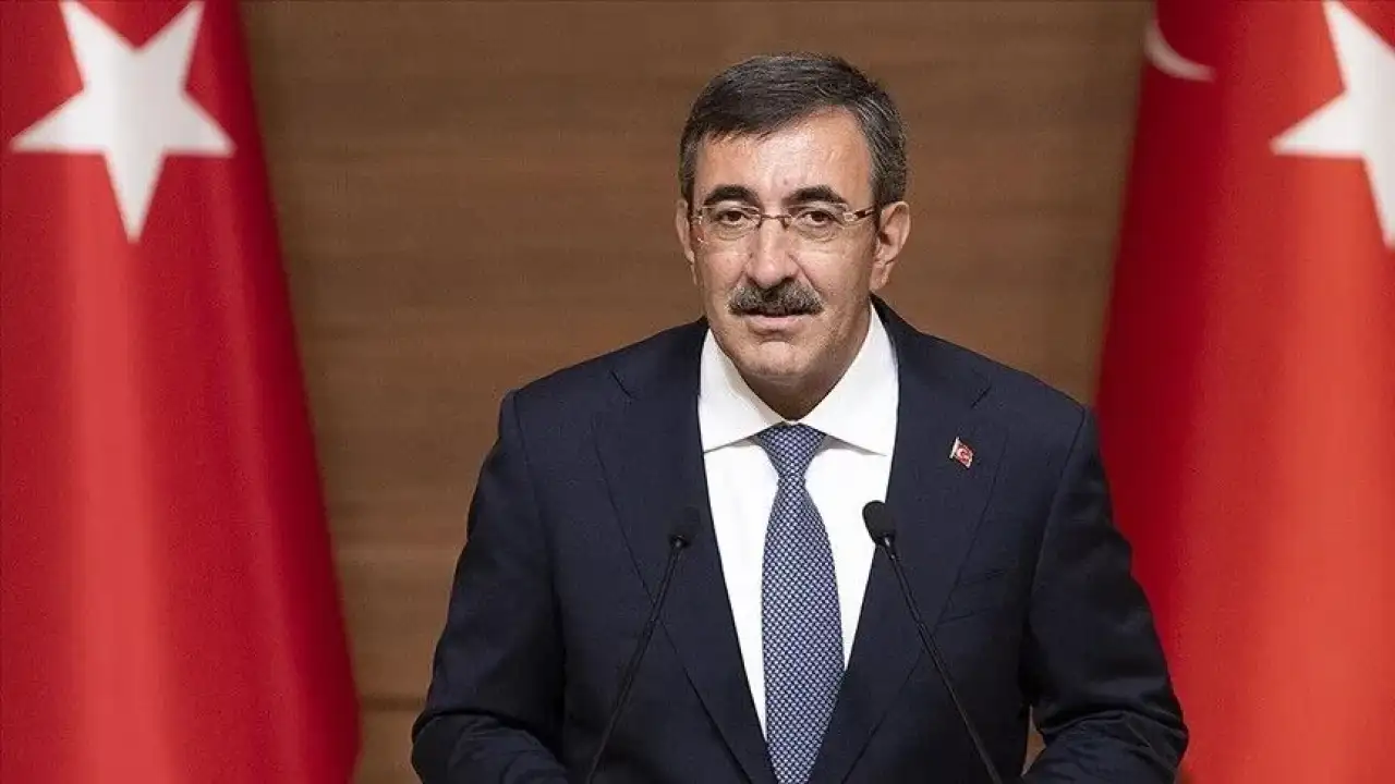 Cumhurbaşkanı Yardımcısı Yılmaz'dan Orta Vadeli Program'a ilişkin açıklama! "Politikalarımızı kararlılıkla hayata geçireceğiz"