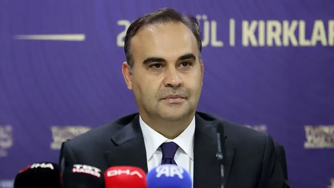 Bakan Kacır: Ülkemizin kurulu veri merkezi gücünü en az 1 gigavata çıkaracağız