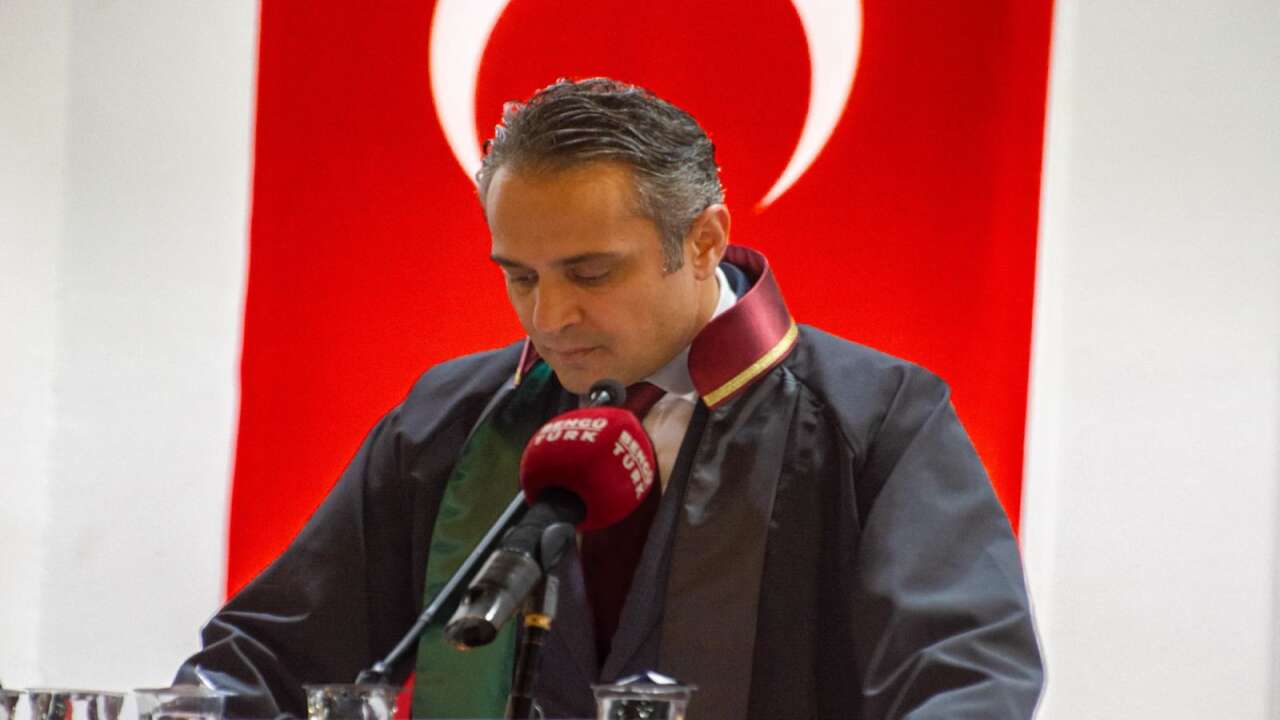 Ankara 2 No'lu Barosu yeni başkanı Muhammet Kürşat Üçüncü oldu