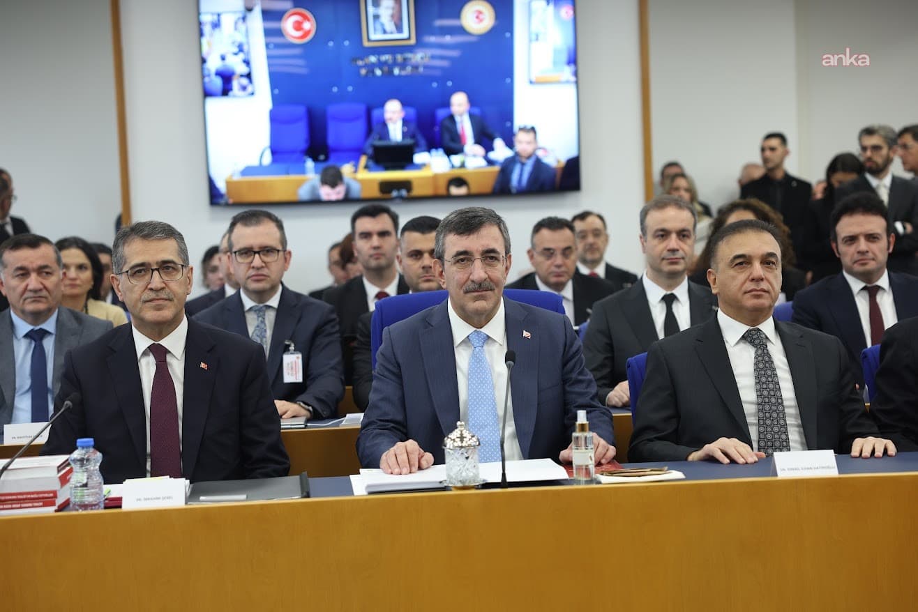 Cumhurbaşkanı Yardımcısı Yılmaz: Orta Doğu'daki savaşın enflasyon üzerinde 7 puanlık yukarı yönlü etkisi olabilir