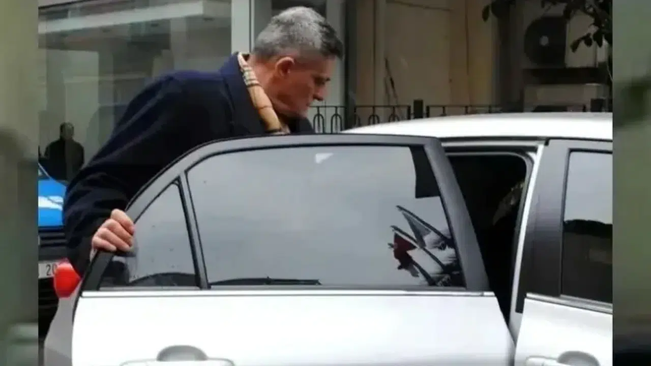 Kaşif Kozinoğlu'nun şüpheli ölümünde mezar açılacak: El yazması notlara ulaşıldı