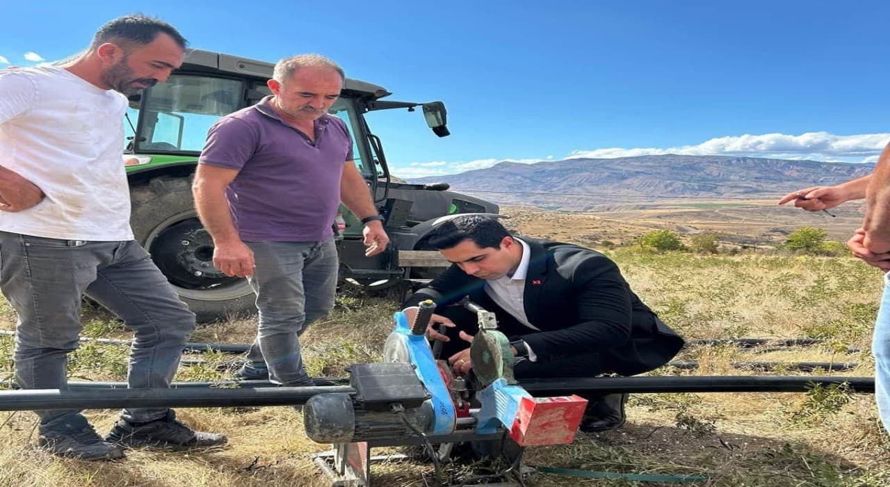 Kemahta Mermerli köyünün sulama suyu hattı çalışmaları incelendi