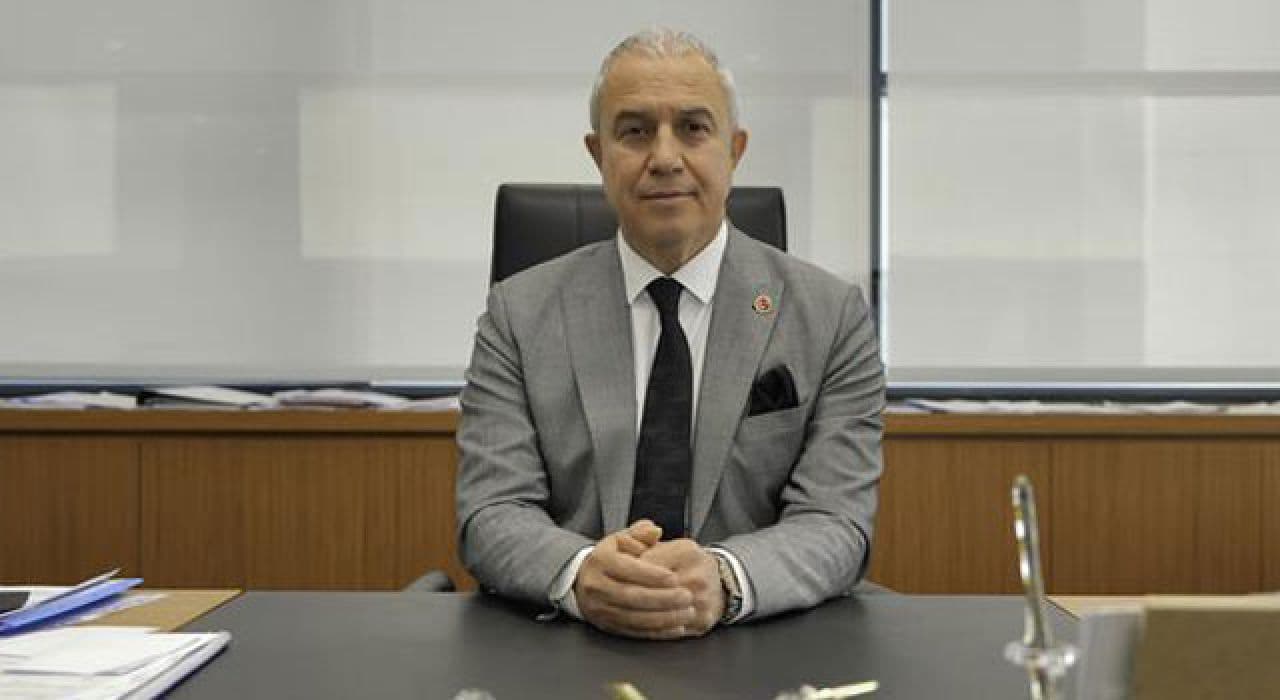 Alanya Belediye Başkanı Osman Tarık Özçelik CHP’den istifa etti